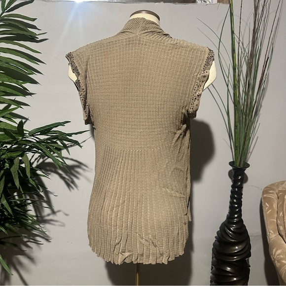 Sleeveless cardigan - Picture 3 of 3